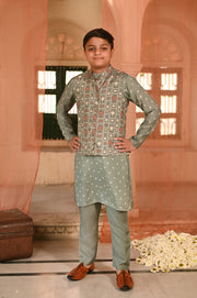 KUWAR KURTA SET