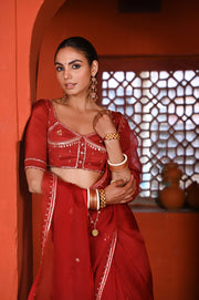 GULABI SURKH SAREE